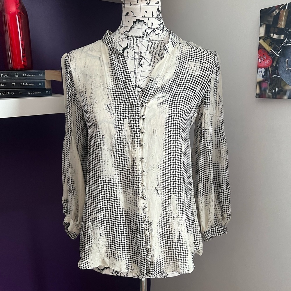7 for $30 Parker Long Sleeve Blouse